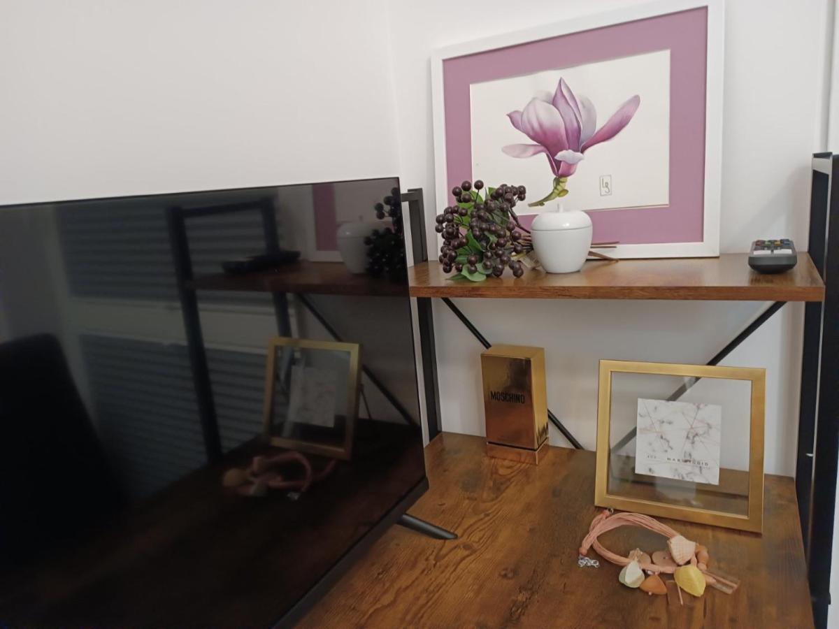 Apartamenty Wiktoryn 6A Warszawa Eksteriør billede