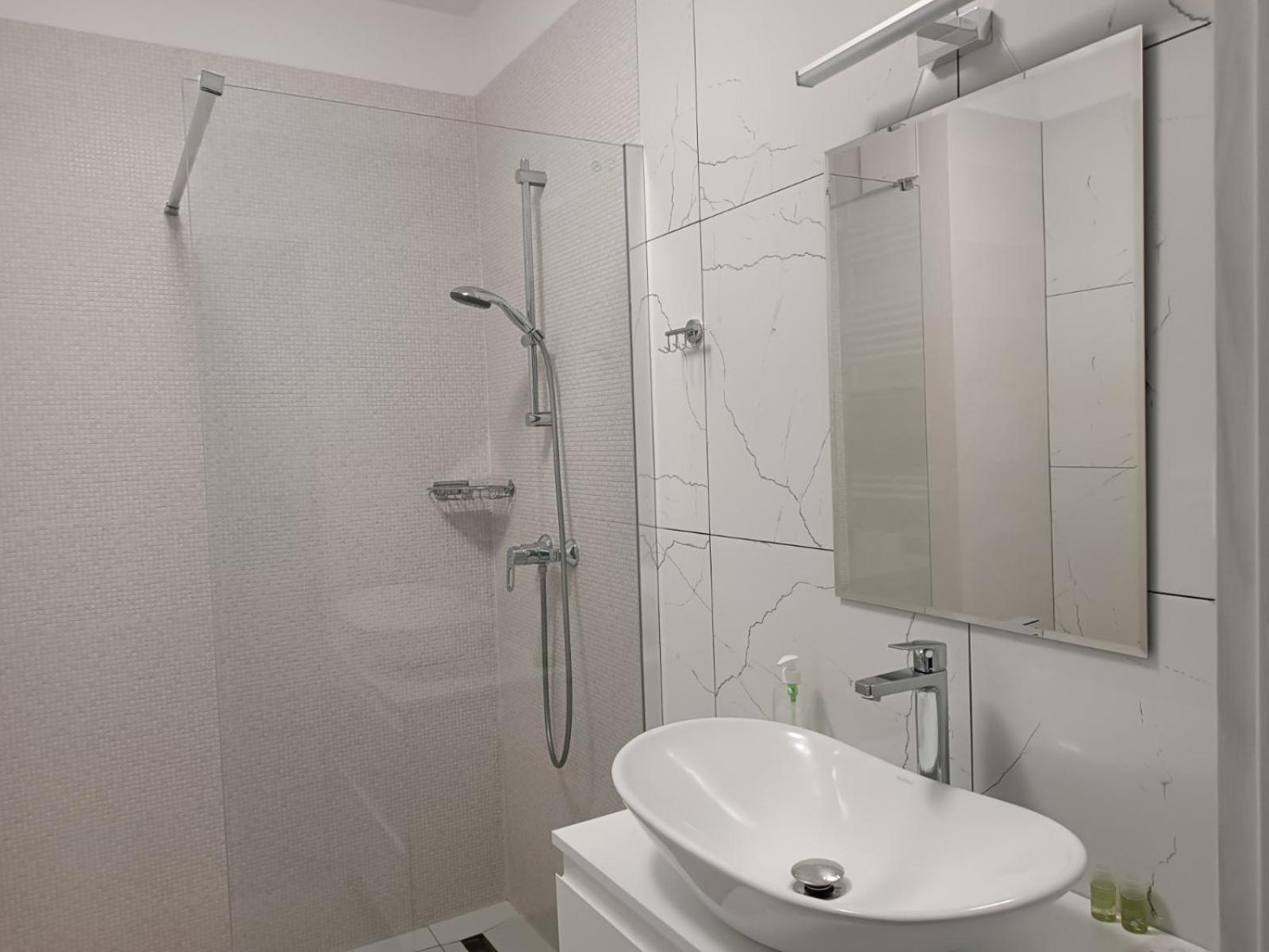 Apartamenty Wiktoryn 6A Warszawa Eksteriør billede